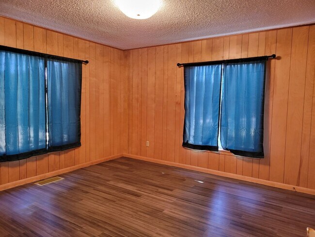Foto del edificio - 603 Mechem Drive