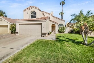 Building Photo - 413 S Lake Mirage Dr