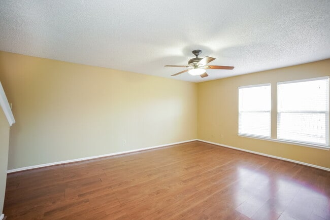 Foto del edificio - 13227 N Etna Green Dr