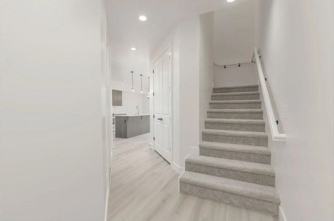 Building Photo - 293 S 1930 W