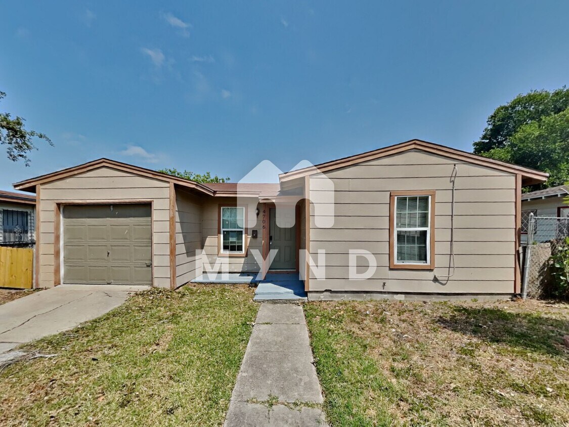 Primary Photo - 4706 Nesbitt Dr
