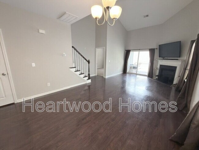 Building Photo - 205 Canal Pl Dr
