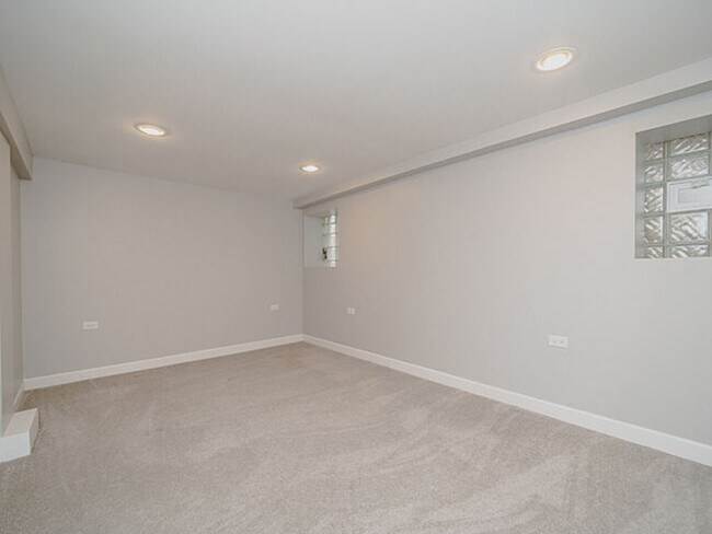 Building Photo - ANNA 2016 LLC