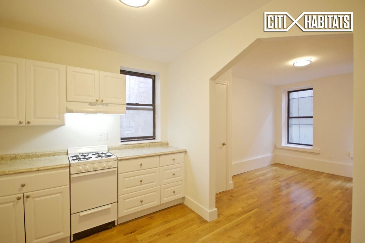 Foto principal - 241 Mulberry St
