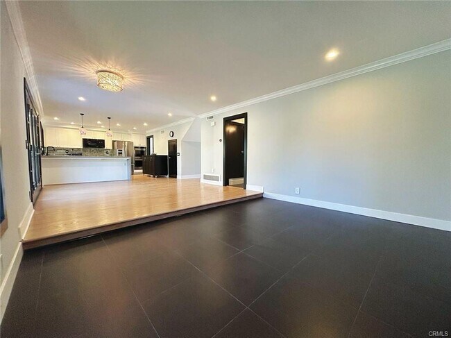 Foto del edificio - 14581 Mulberry Ave