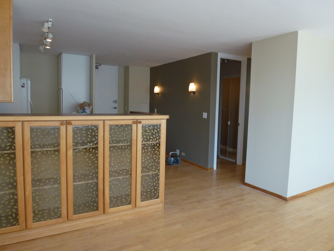 Foto principal - 4800 S Chicago Beach Dr