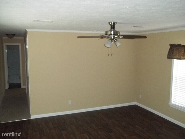 Foto del edificio - 1000 Hummingbird Dr