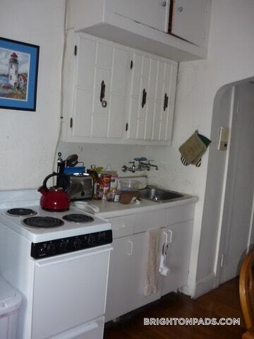 Foto del edificio - 70 Strathmore Rd