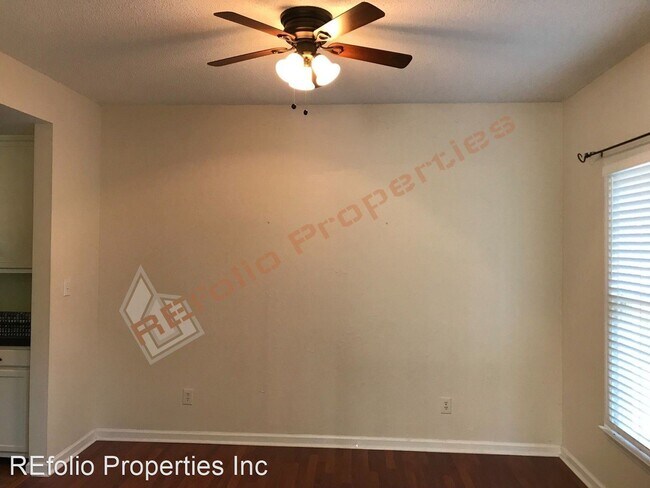 Building Photo - 3 br, 2.5 bath House - 102 Brook Fryar Street