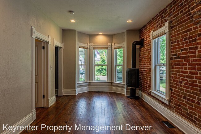 Foto del edificio - 3 br, 2 bath House - 1208 S. Pennsylvania St