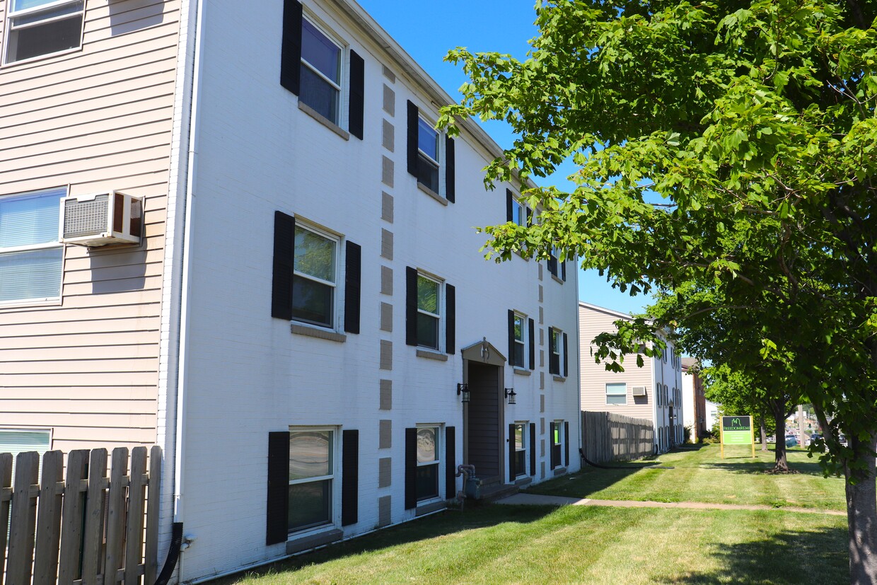 Foto principal - Cedar Ridge Apartments