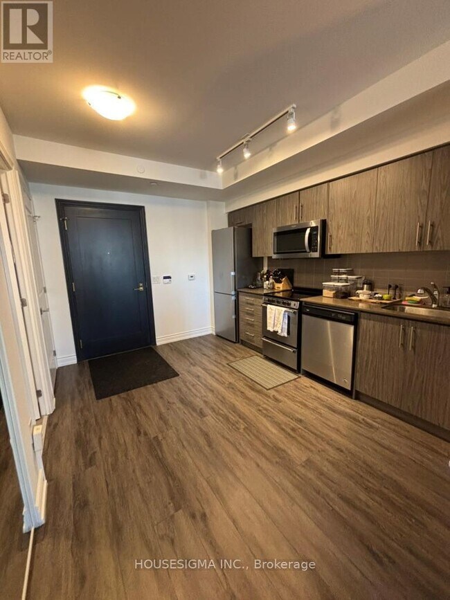 Photo du bâtiment - 1700 Avenue Rd