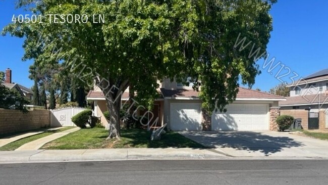 Building Photo - 4BD/3BTH WEST PALMDALE HOME