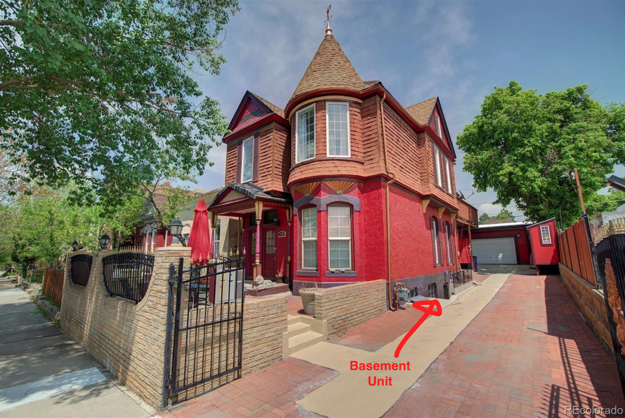 Primary Photo - 2918 N Marion St