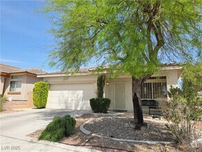 Building Photo - 9726 Tomorrow Ct