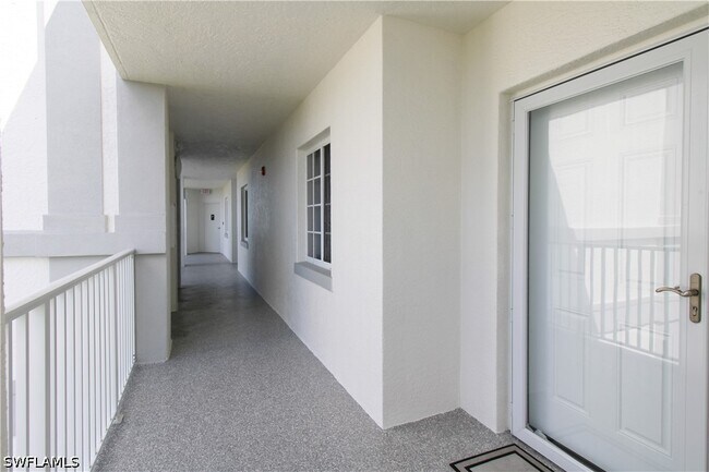 Foto del edificio - 35 Bluebill Ave