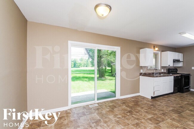 Foto del edificio - 3880 W Smith Valley Rd