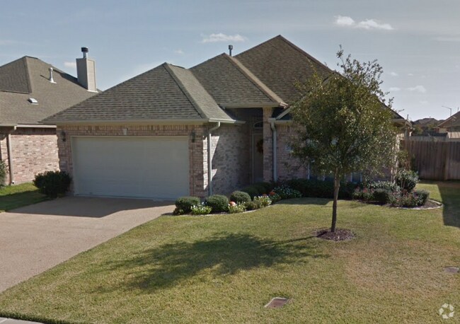 Building Photo - 202 Meir Ln