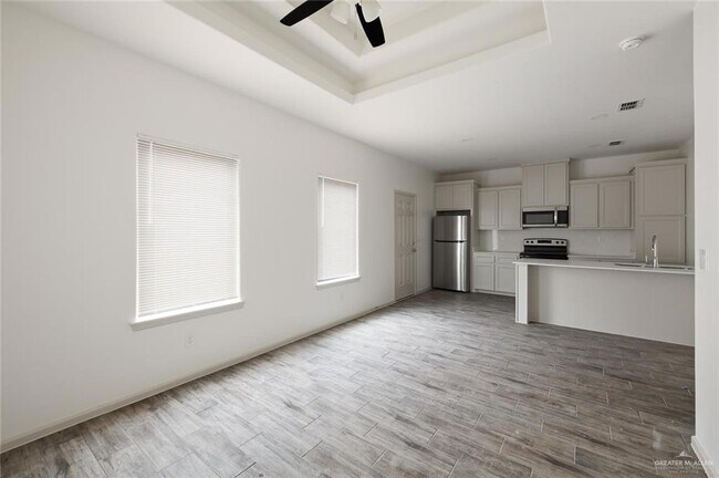 Foto del edificio - 12 Valle Vista St