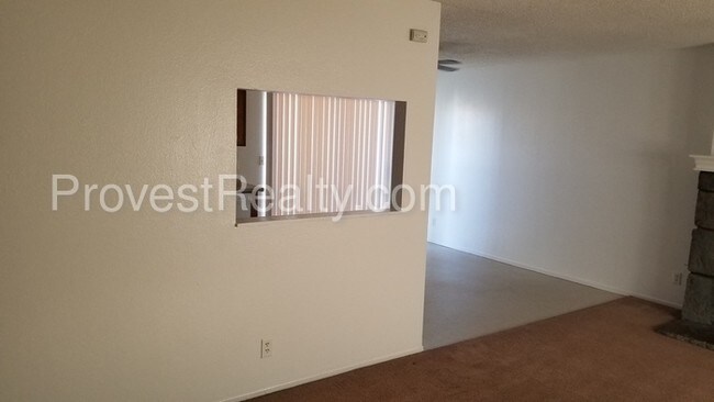 Foto del edificio - 12374 Red Wing Rd