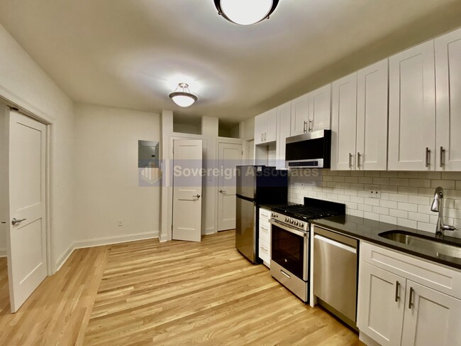 Building Photo - 282 Cabrini Boulevard