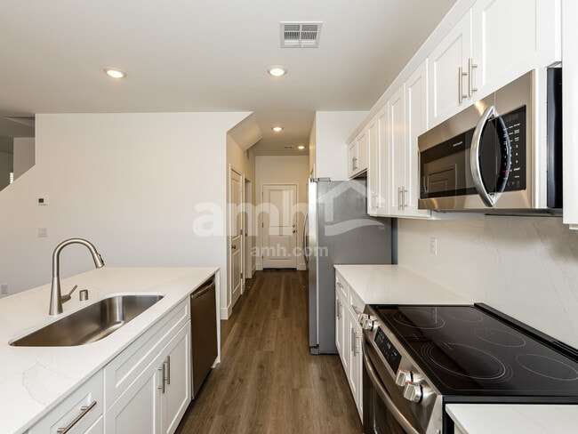 Building Photo - 7285 Arroyo Crossing Pkwy