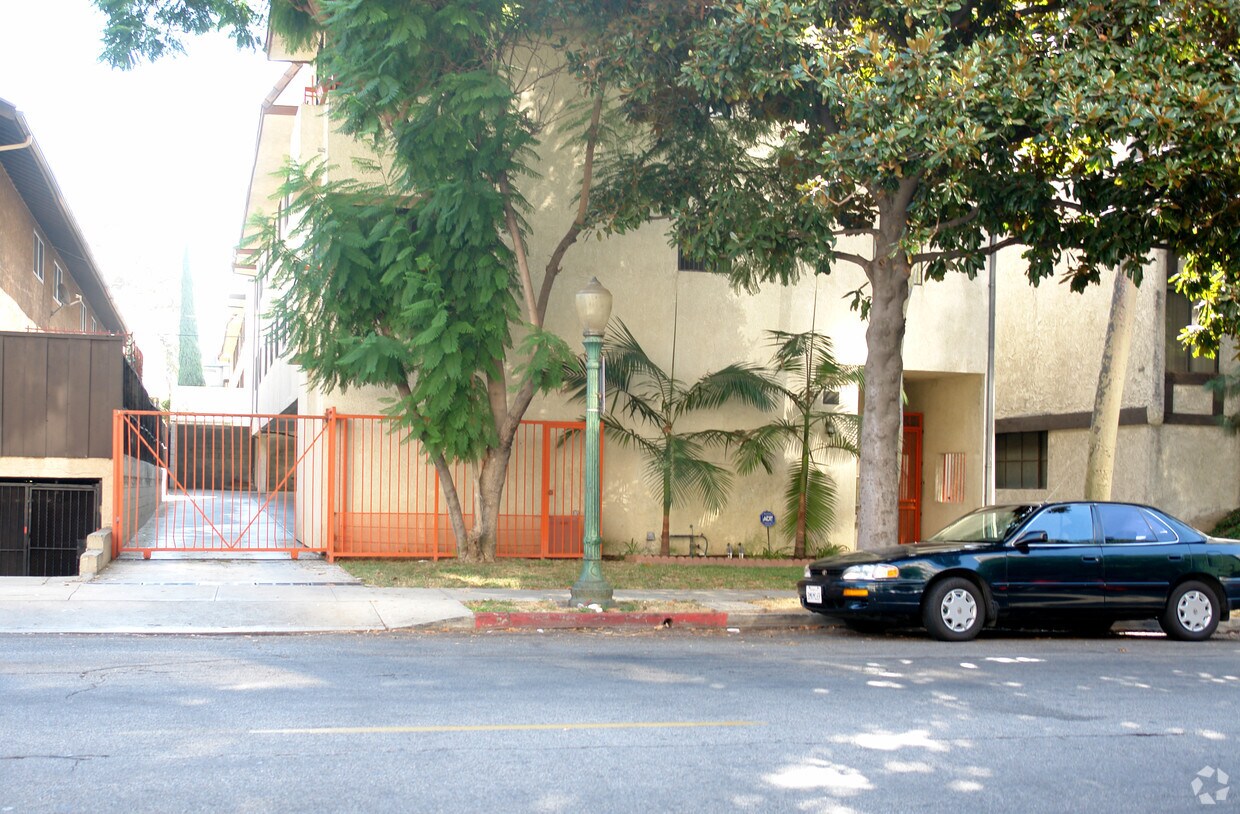 Foto del edificio - 520 N Maryland Ave