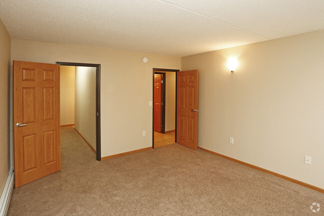 Two Bedroom - Bedroom - Park Plaza Apartments