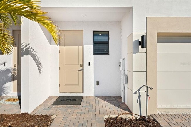 Foto del edificio - 8058 Island Cove Terrace