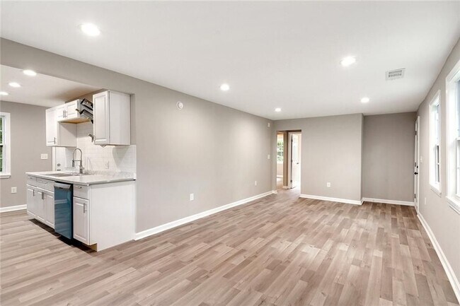 Foto del edificio - 2157 Penelope St NW