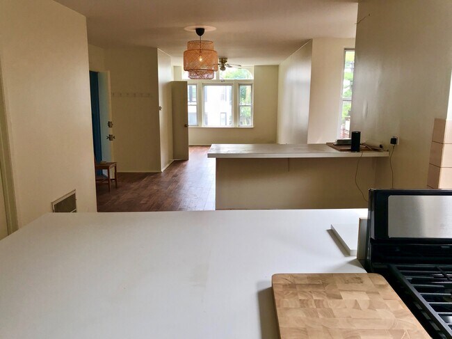 Foto del edificio - 2434 N Rockwell St