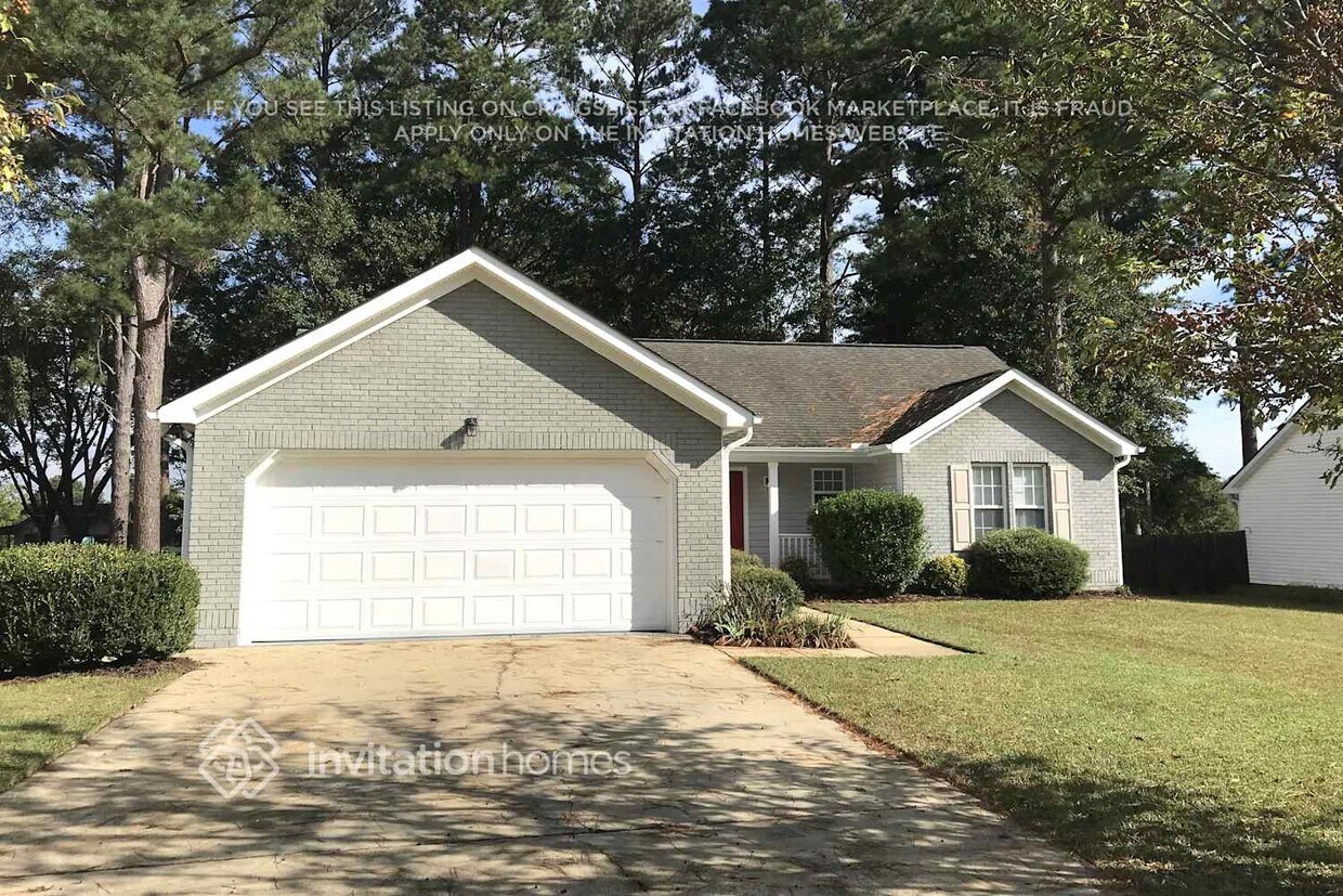 Primary Photo - 45 Dawn Ave