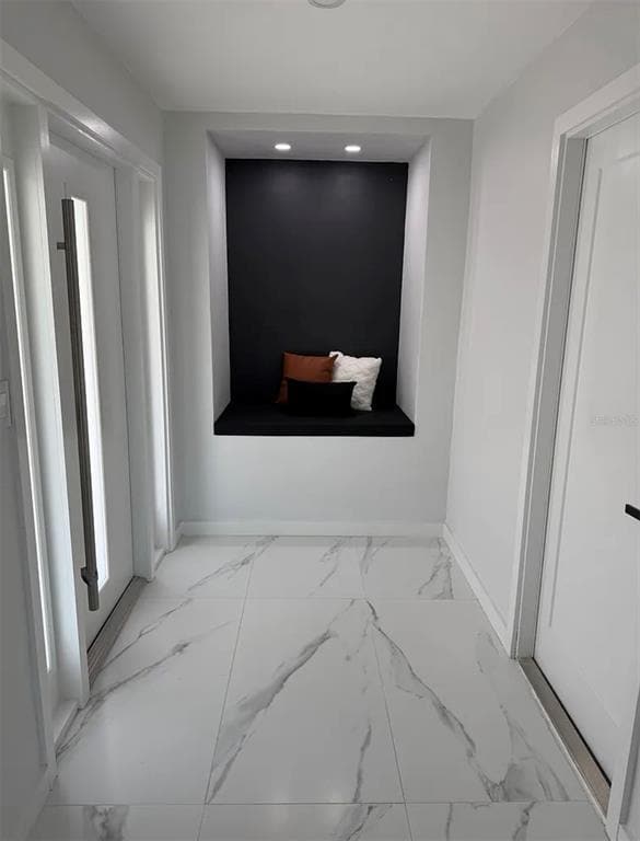 Foto del edificio - 1359 40th Ave NE