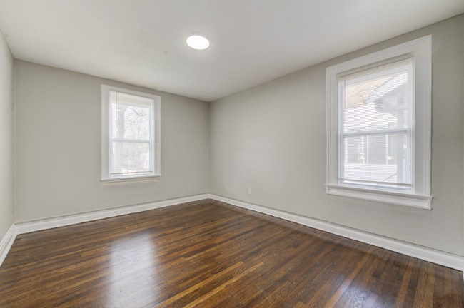 Foto del edificio - 6024 Lucille Ave