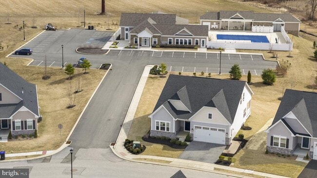 Building Photo - 143 Hood Farm Dr