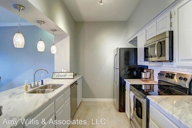 Foto del edificio - 15302 Bonasse Ct