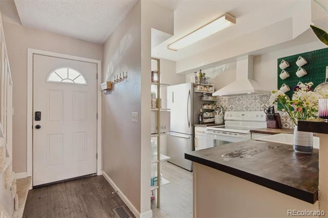 Building Photo - 2961 W 81st Ave