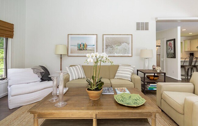 Building Photo - 25 High Point Rd