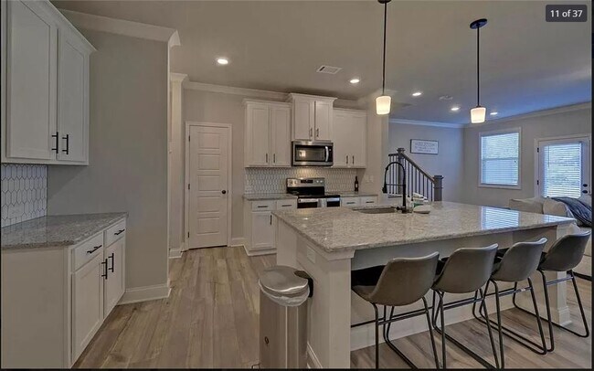 Foto del edificio - 4734 Cypress Pk Dr