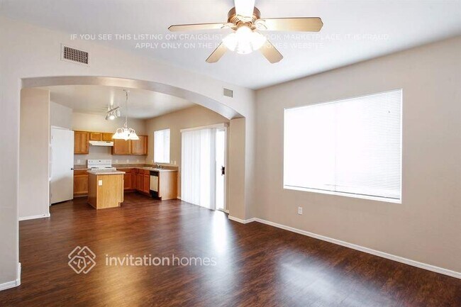 Building Photo - 1216 S 121st Ln