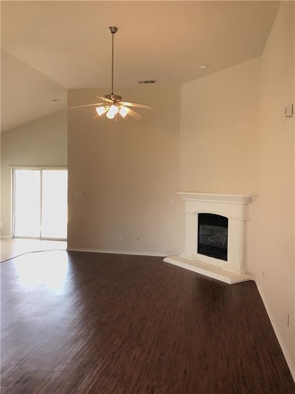 Foto del edificio - 7806 Corona Ct