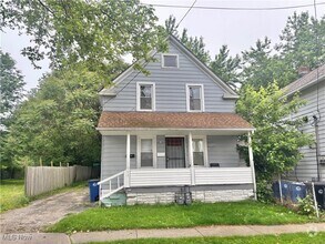 Building Photo - 3134 W 46th St