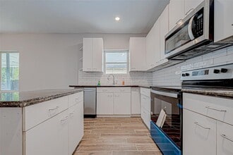 Building Photo - 7422 Avenue I