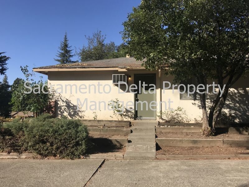 Cute Fair Oaks Duplex Available Soon! House Rental in Fair Oaks, CA