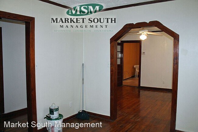 Foto del edificio - 3 br, 1 bath House - 120 Jenks Street