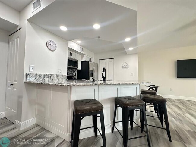 Foto del edificio - 3744 NW Adriatic Ln