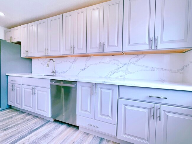 Foto del edificio - 7904 NW 40th St
