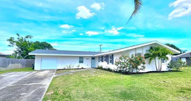 Building Photo - 964 Beechfern Ln