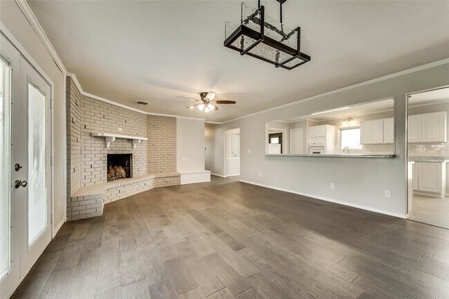 Foto del edificio - 16 Estates Rd