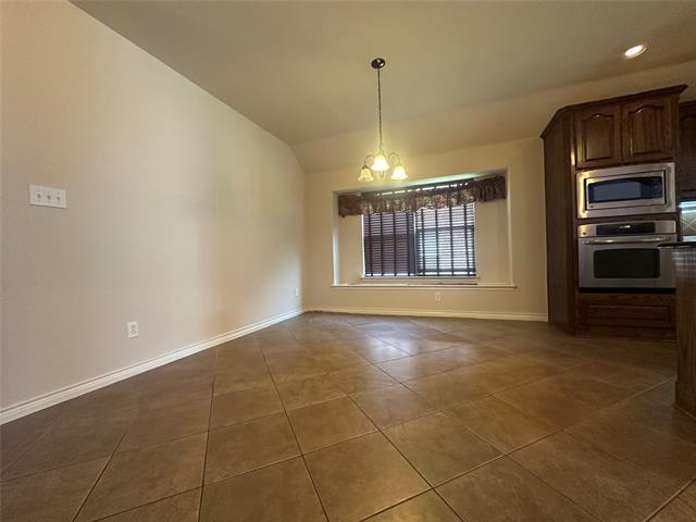 Building Photo - 1437 Tudor Dr